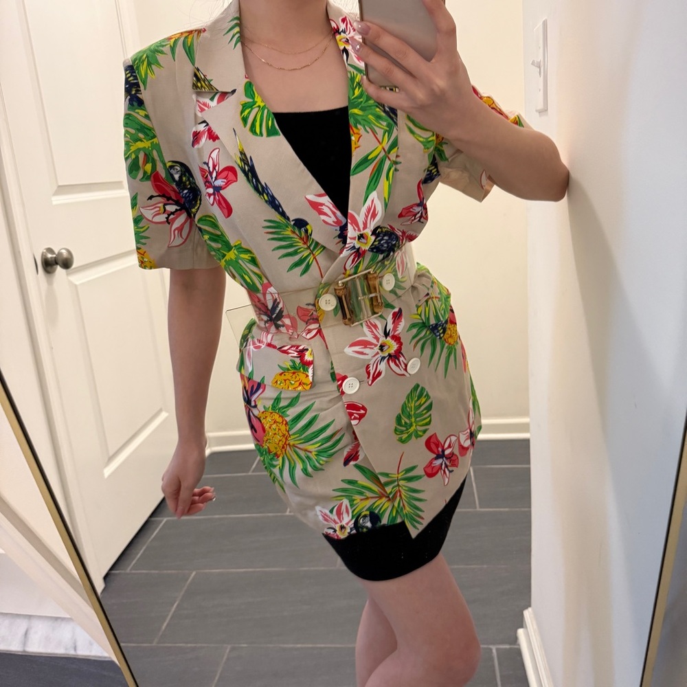 Hawaiian mood linen short-sleeve blazer (almost new)